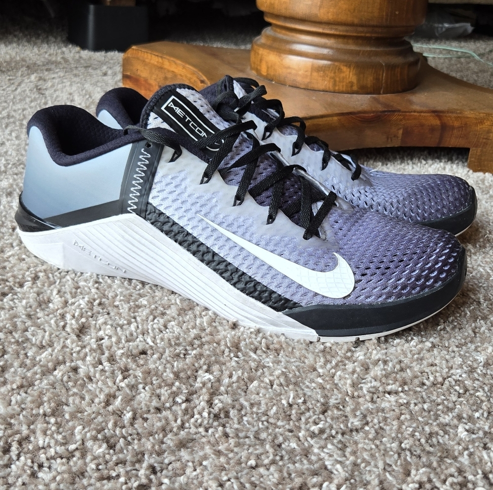 Metcon 6 Grey White